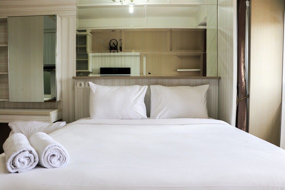 undefined Well Furnished Studio Room At Signature Park Grande Apartment 9