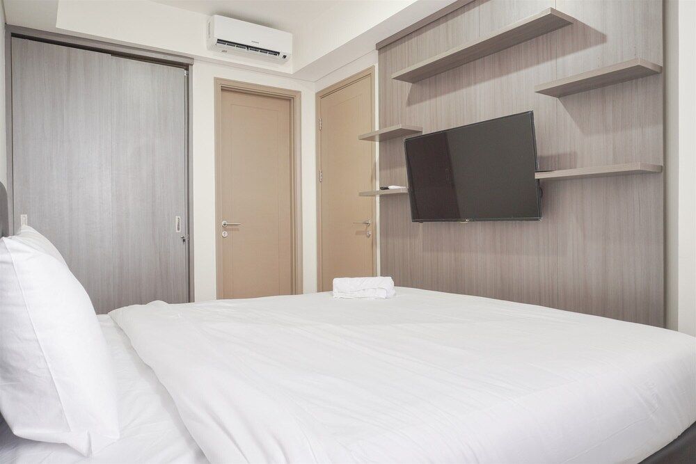 undefined Comfort 2Br At Gold Coast Apartment 10