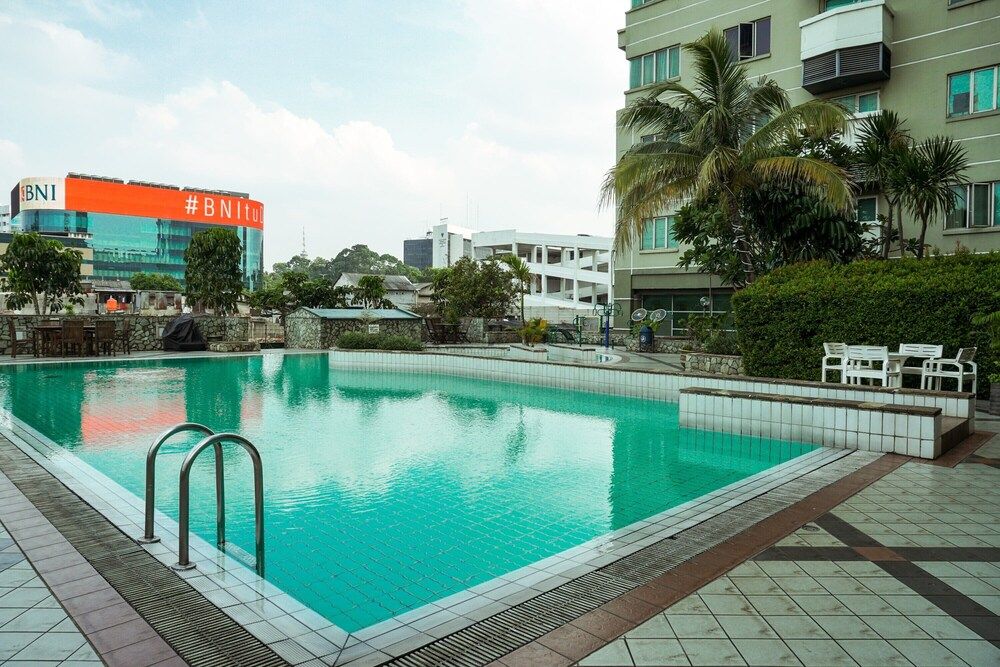 undefined Comfort 2Br At Semanggi Apartment 3