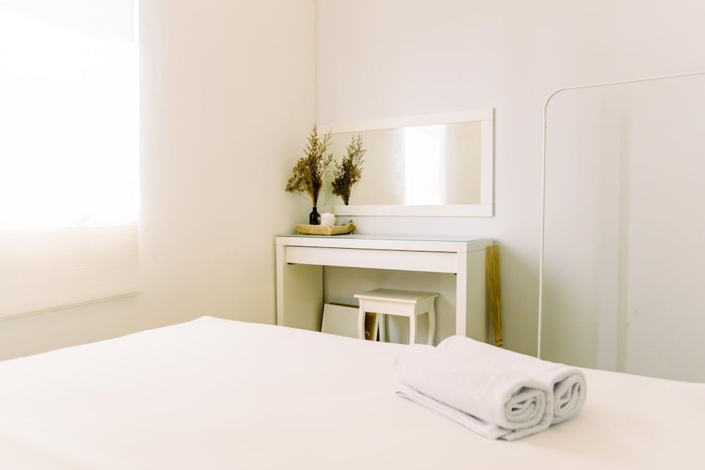 undefined Spacious And Nice 2Br Apartment At Mediterania Palace Residence 8