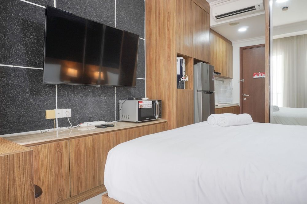 undefined Minimalist And Comfort Stay Studio Room At Signature Park Grande Apartment 9