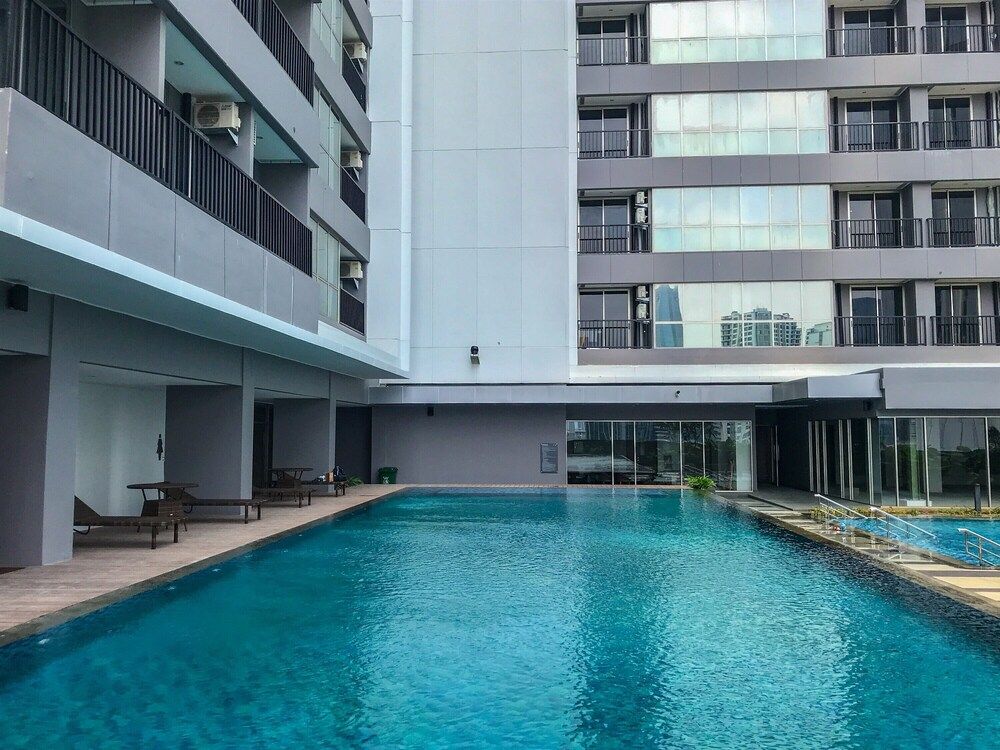 undefined Simply Look Studio Room At The Newton 1 Ciputra World 2 Apartment 3