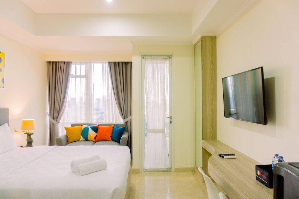 undefined Modern Look And Comfort Studio At Menteng Park Apartment 6