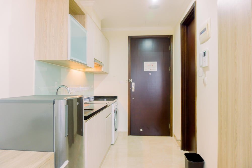 undefined Modern Look And Comfort Studio At Menteng Park Apartment 9