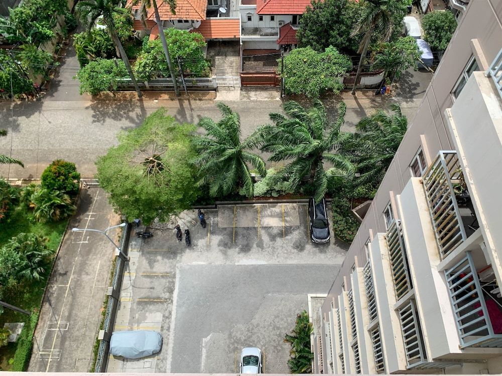 undefined Modern And Comfortable 1Br Apartment Belmont Residence 3