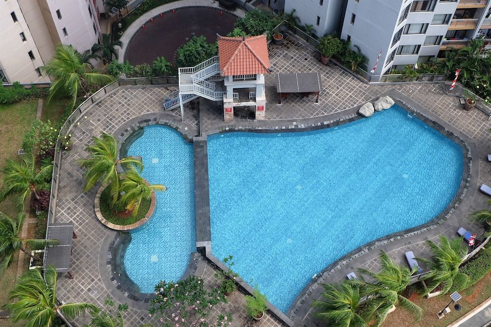 undefined Relaxing 1Br At Taman Rasuna Kuningan Apartment 9