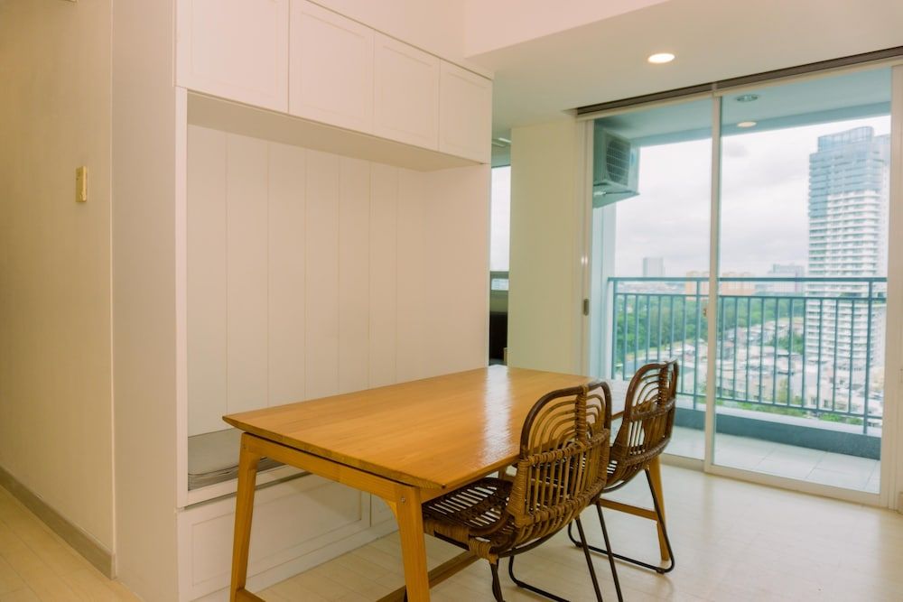 undefined Great Deal 2Br Apartment Springhill Terrace Residence 4