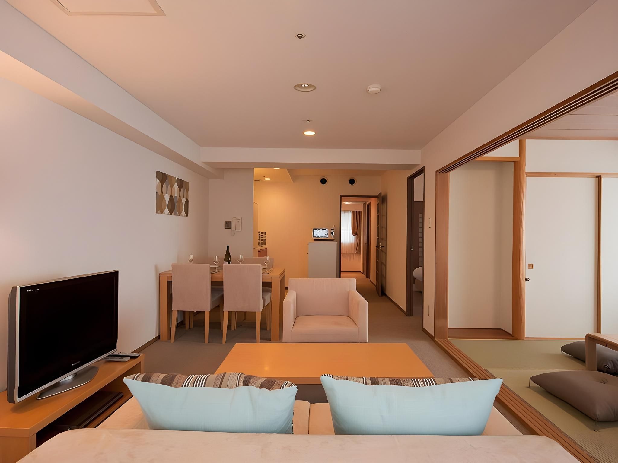 Deluxe Suite with Tatami