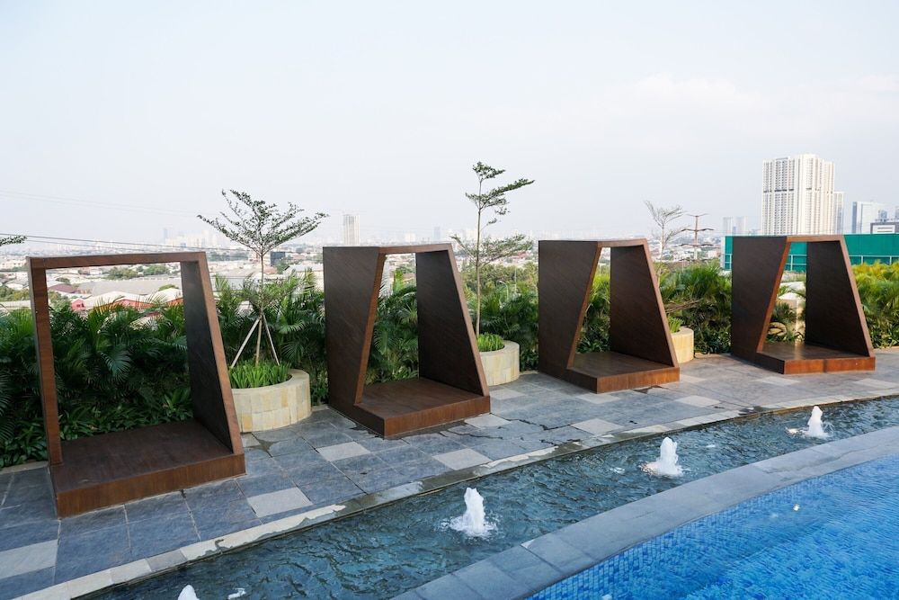 undefined Cozy Living And Warm Studio Apartment At West Vista 4