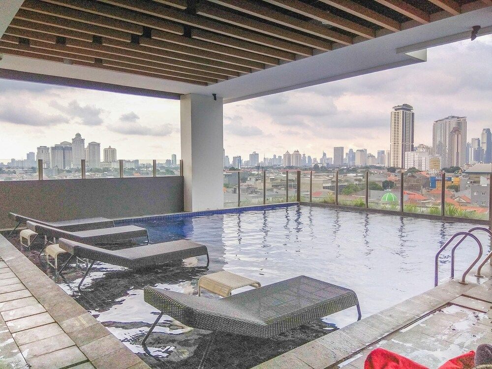 undefined Comfort Studio Room At Kebayoran Icon Apartment 7