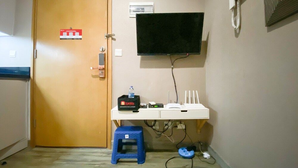 undefined Elegant And Modern 1Br The Mansion Kemayoran Apartment 9