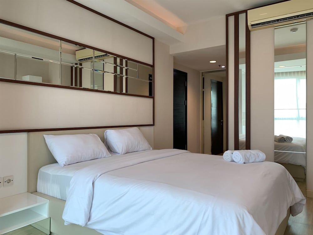 undefined Spacious And Comfy 3Br Gandaria Heights Apartment