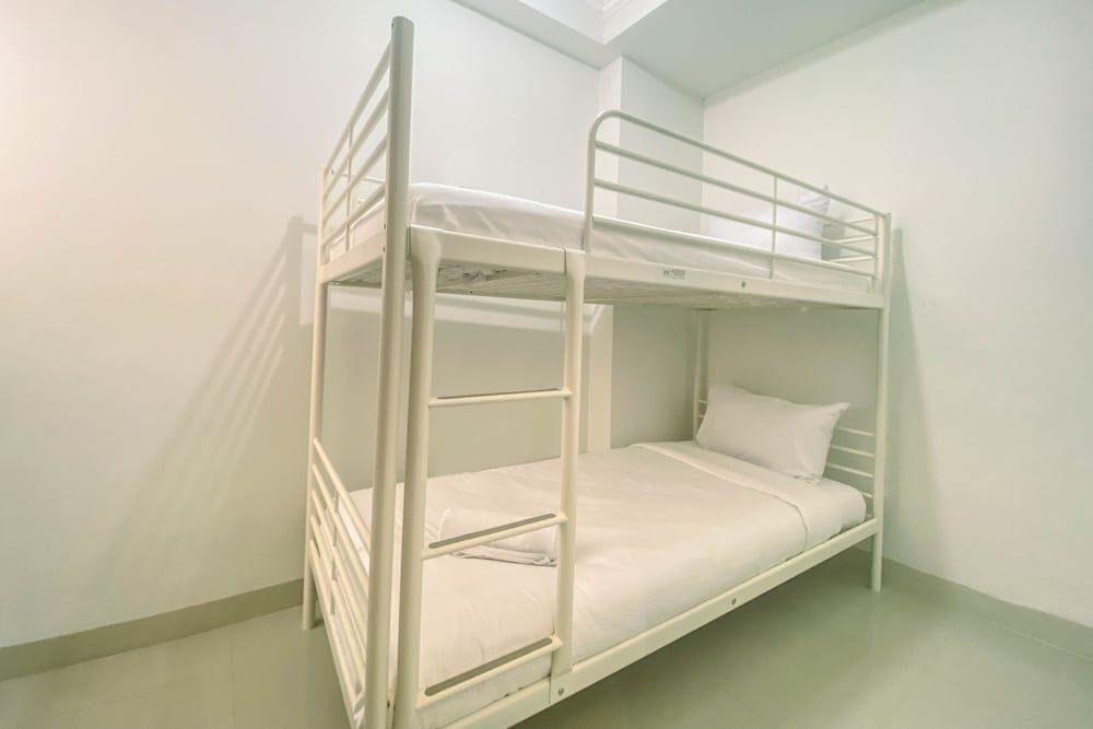 undefined Elegant With Cozy Design 2Br Signature Park Grande Apartment 6