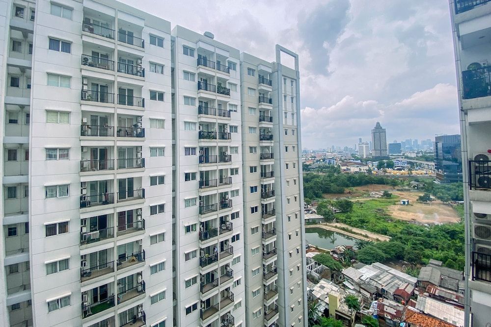 undefined Elegant With Cozy Design 2Br Signature Park Grande Apartment