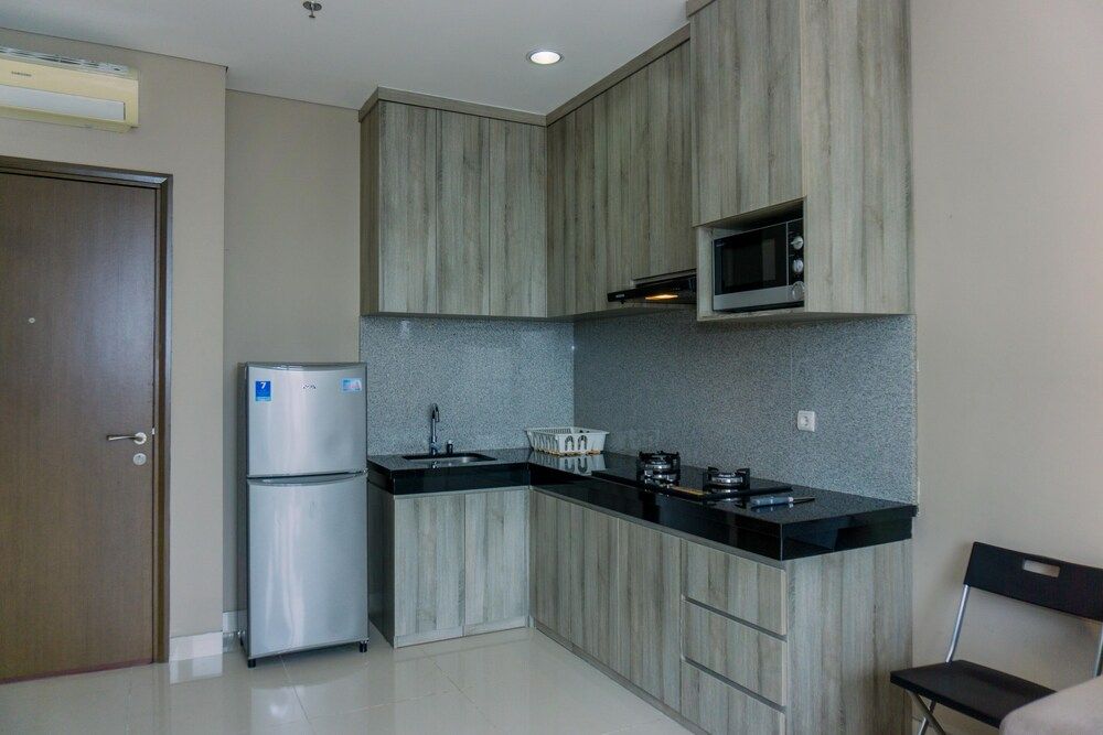 undefined Modern Look 1Br At 22Nd Floor Ciputra International Apartment 10