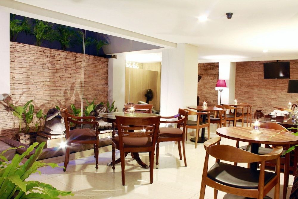 undefined W Home Senopati 5