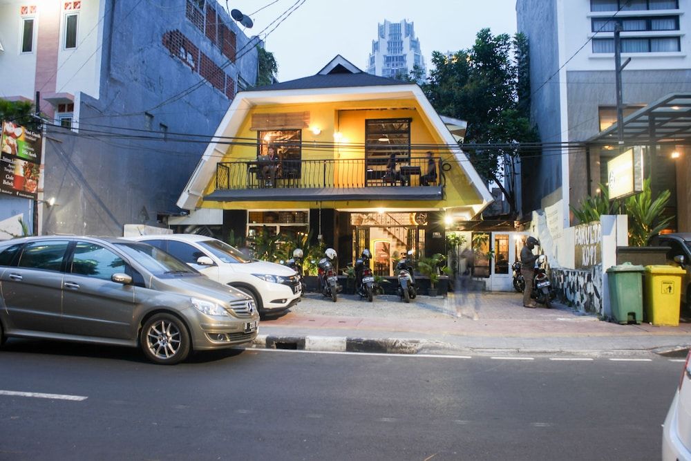 undefined Literooms Setiabudi Sudirman 7