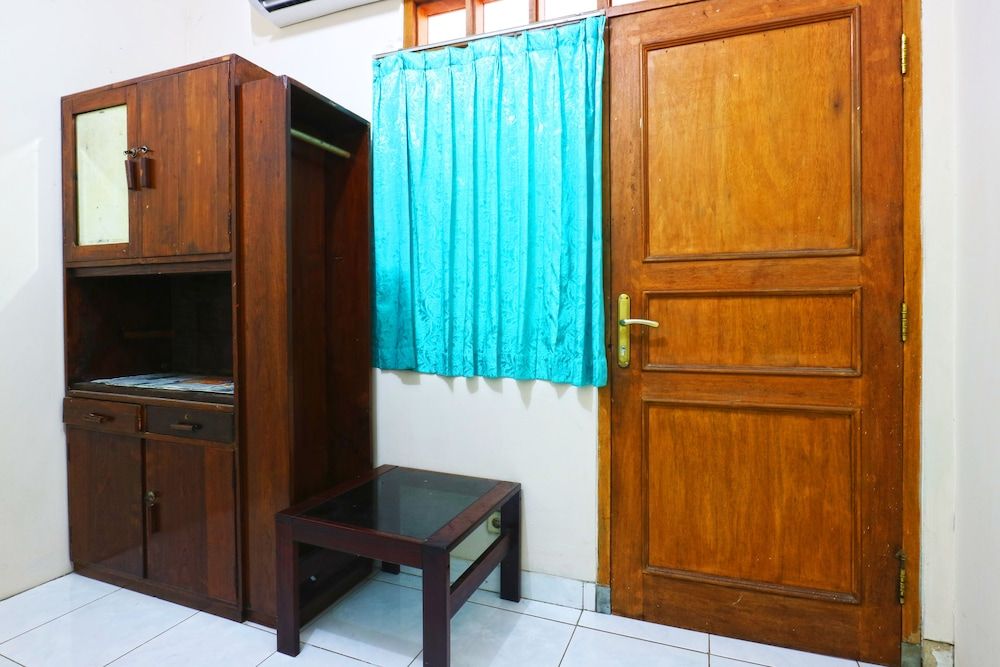 undefined Premium Senen Guesthouse - Female Only 5