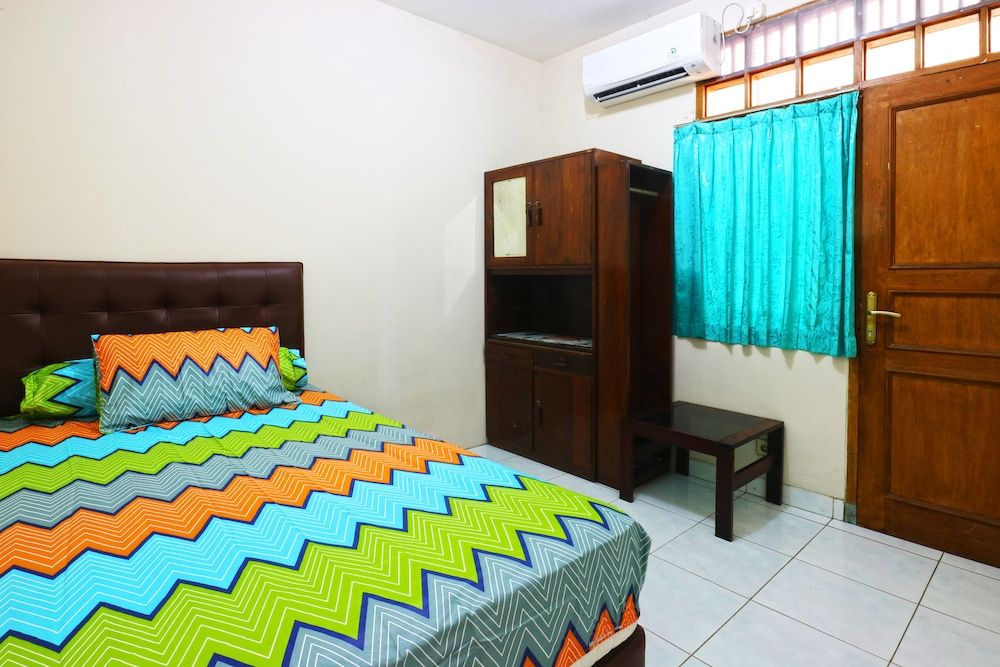 undefined Premium Senen Guesthouse - Female Only 10