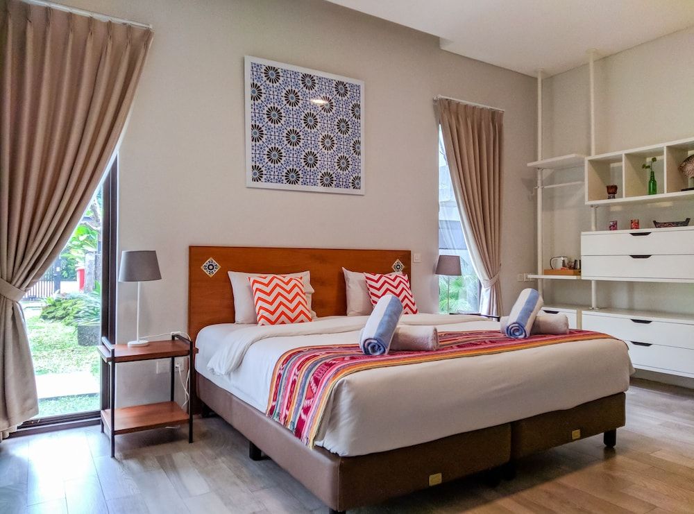 undefined CoHaus Living