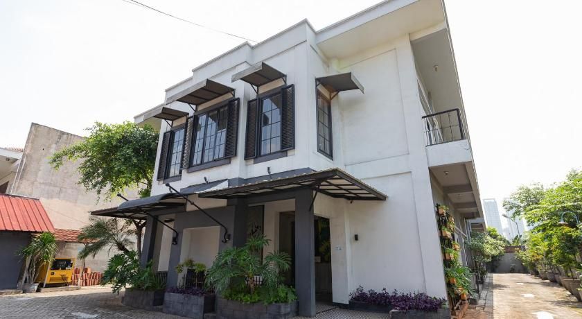 undefined RedDoorz Plus near Mall Slipi Jaya 4
