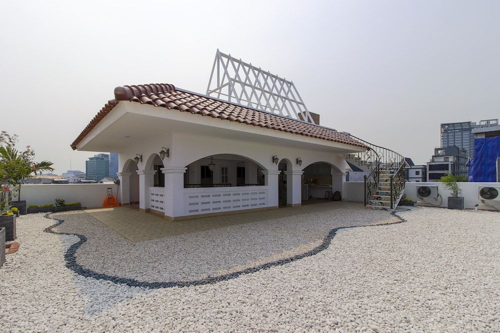 undefined RedDoorz Plus @ Kwitang 2 3