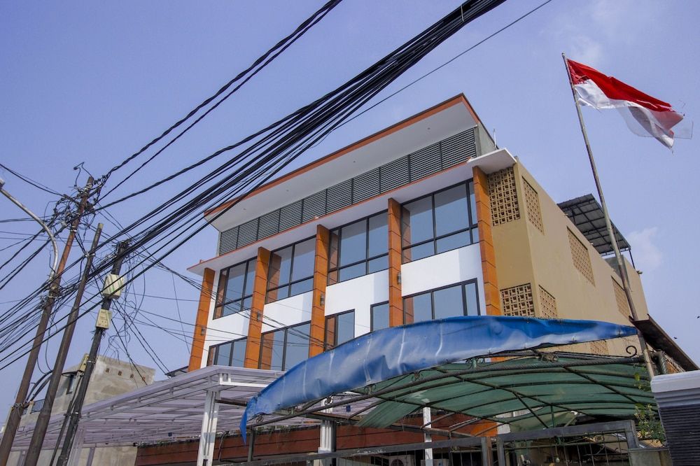 undefined Reddoorz Plus @ Mampang Prapatan