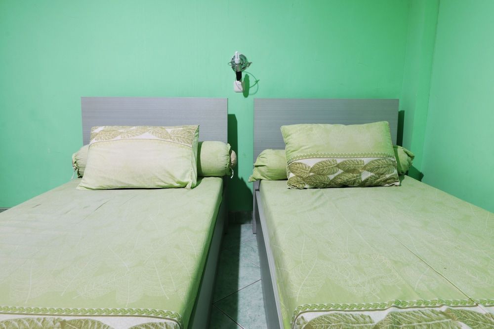Wisma Aam Syariah Standard Twin Room
