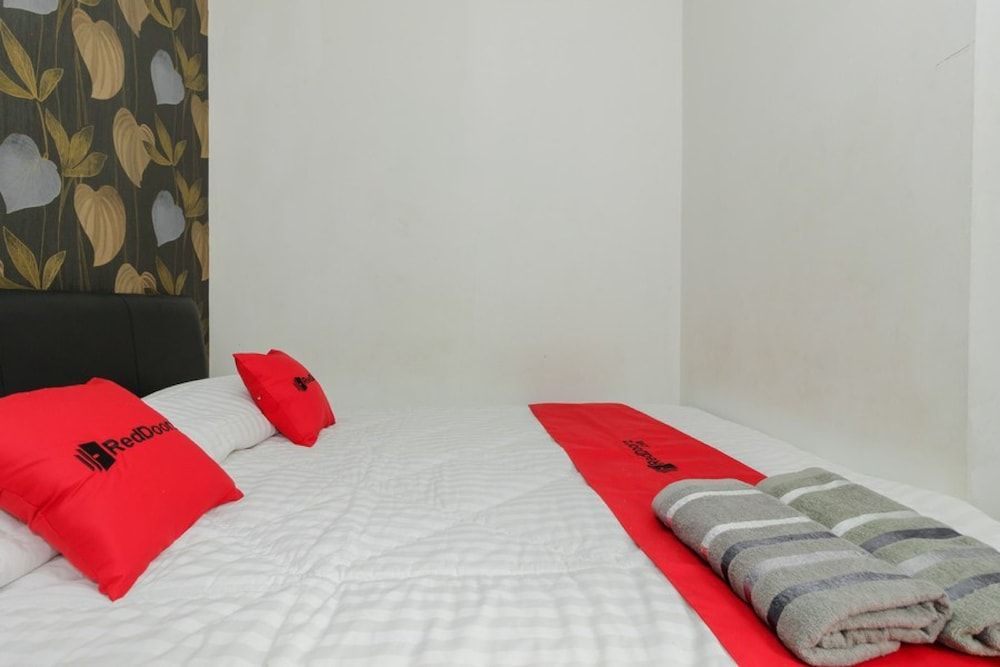 undefined RedDoorz Syariah @ Taman Bendungan Asahan 7