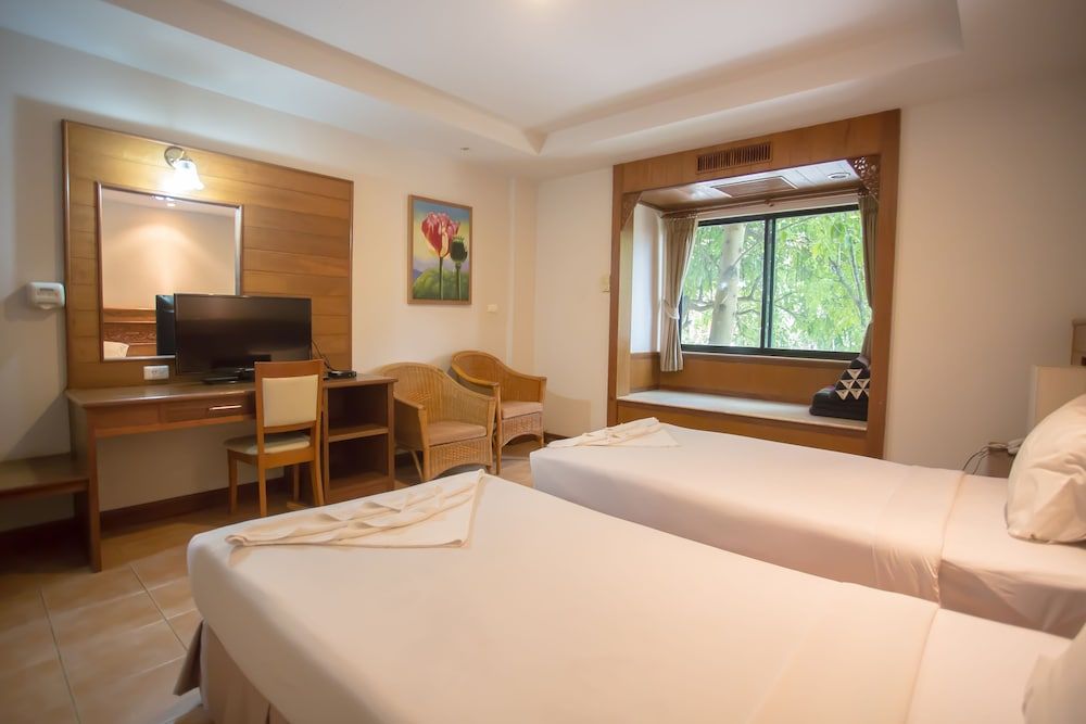 100 Islands Resort & Spa Standard Room 2