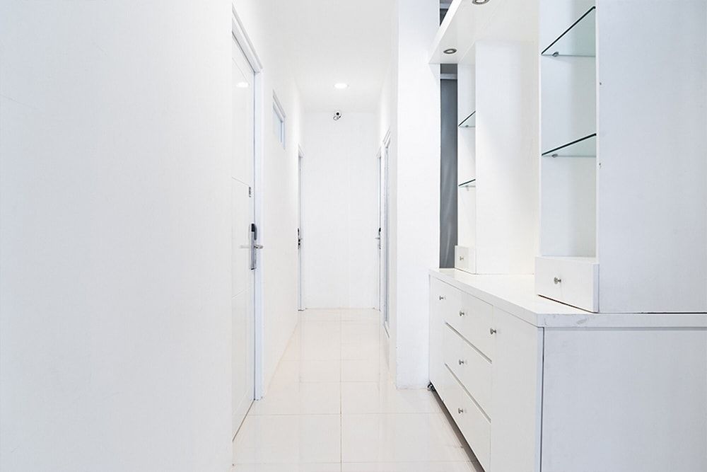 undefined RedDoorz near Seasons City Mall 8