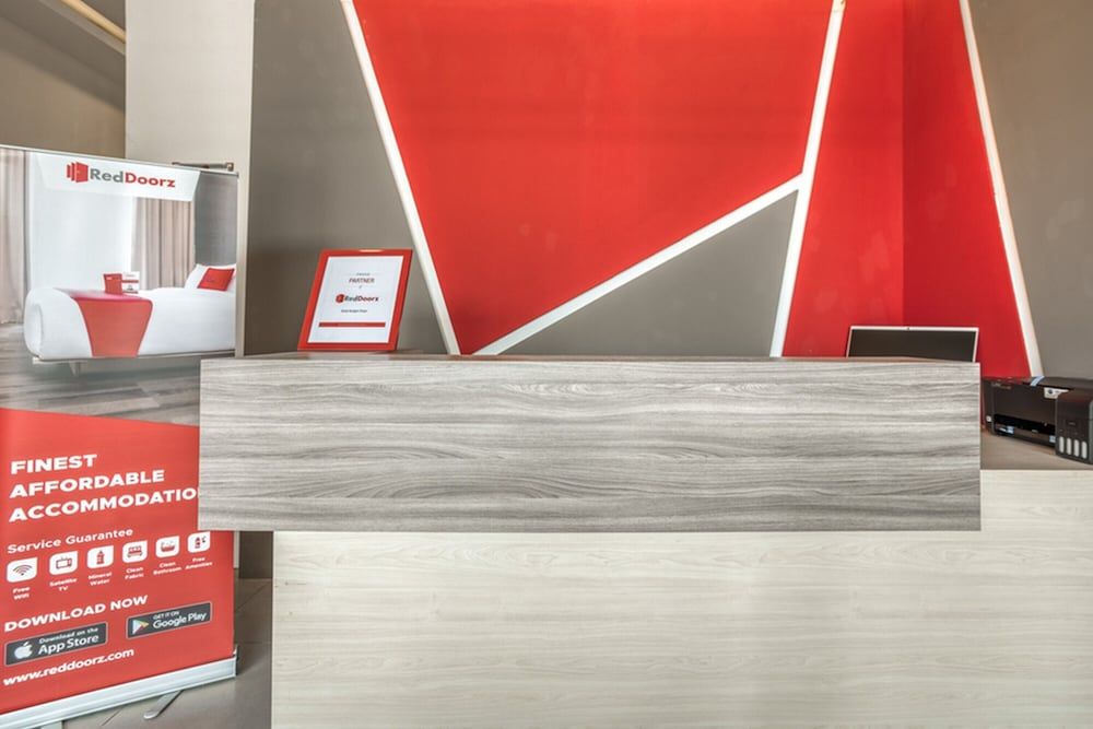 undefined Formerly Reddoorz Near Binus Anggrek 2 10