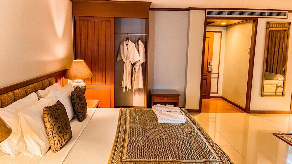 Executive Room