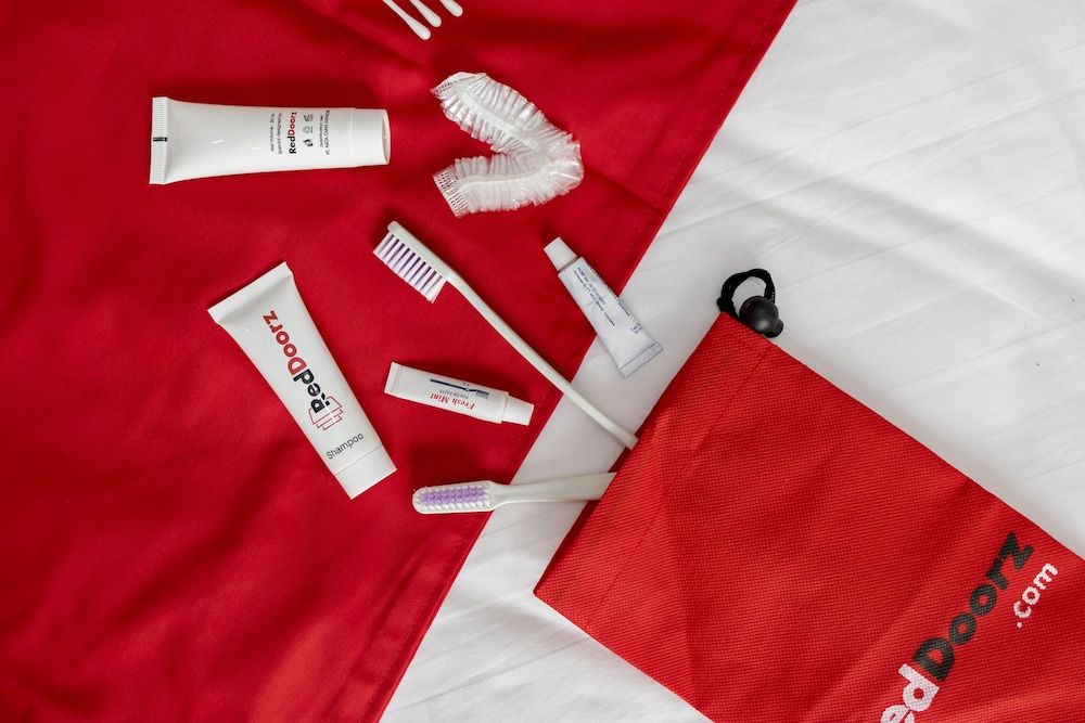 undefined RedDoorz Plus near Dharmawangsa Square 9