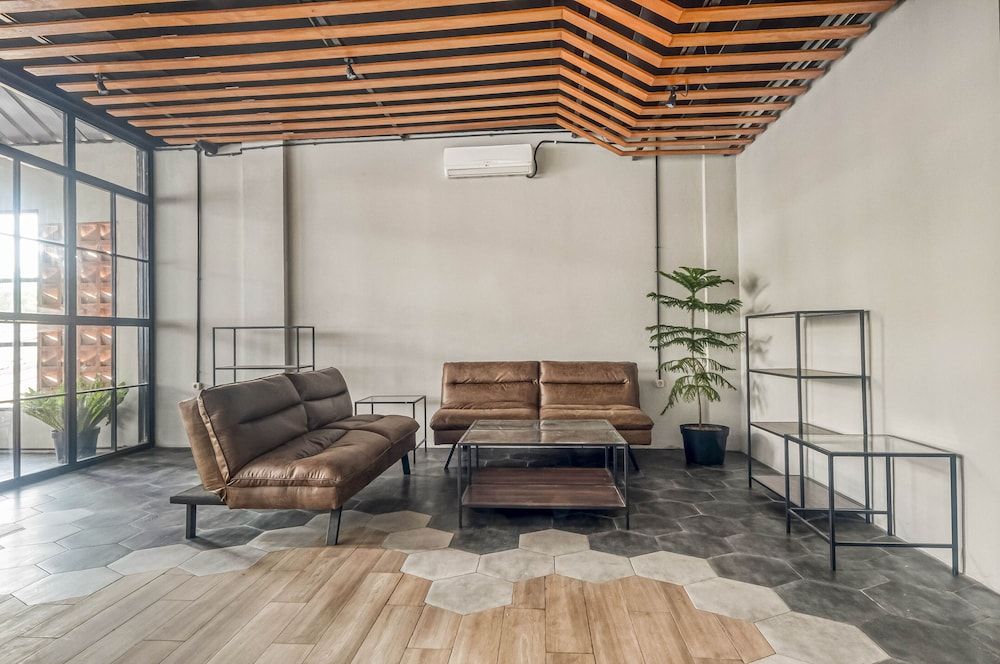 undefined RedDoorz Plus near Gandaria City Mall 2 4