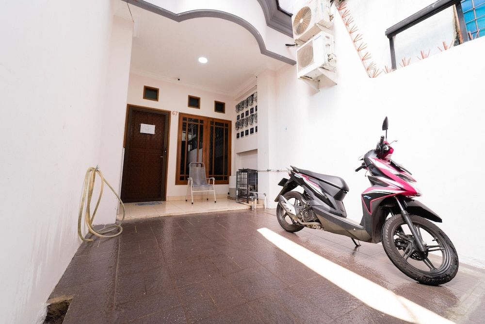 undefined KoolKost Syariah @ Kebon Kacang III Street 2