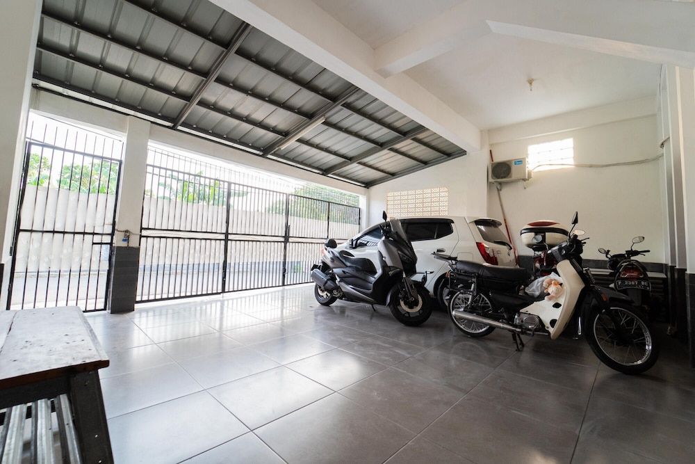 undefined KoolKost Syariah near MRT Lebak Bulus Station 6