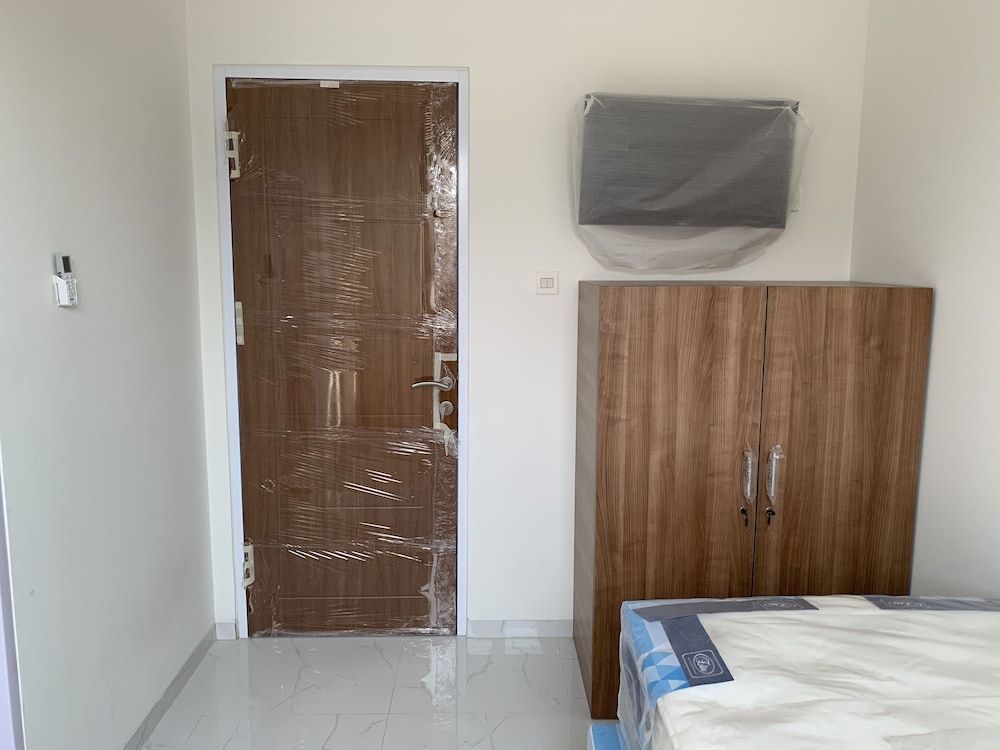 undefined Win Residence 8