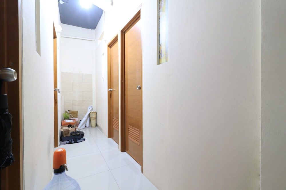 undefined Eiffel Residence Tarakan - Female Only 9