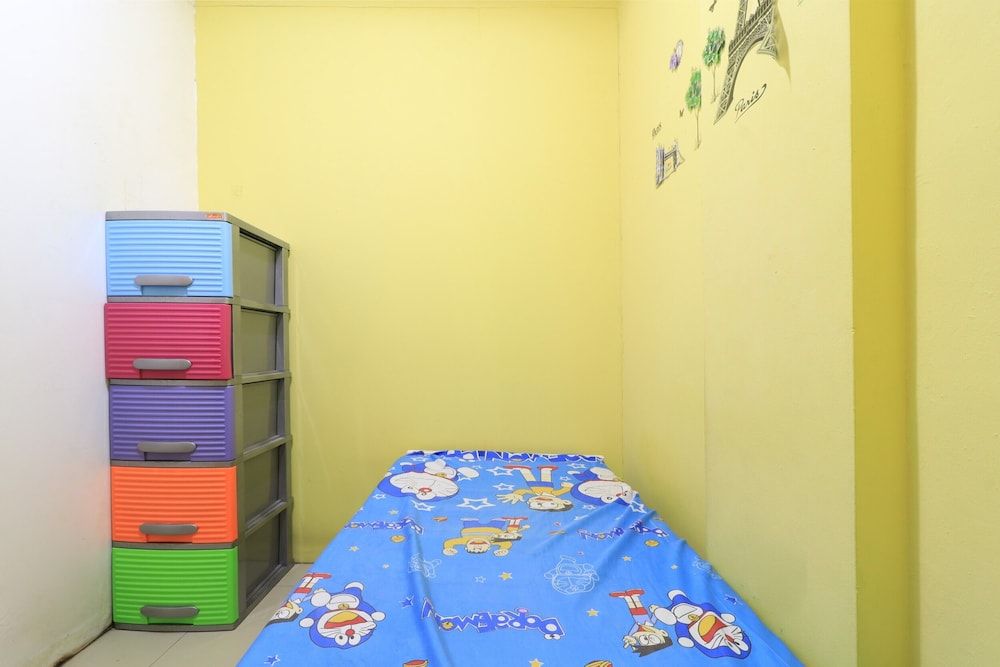 undefined Eiffel Residence Batu Tulis 35A1 - Female Only 4