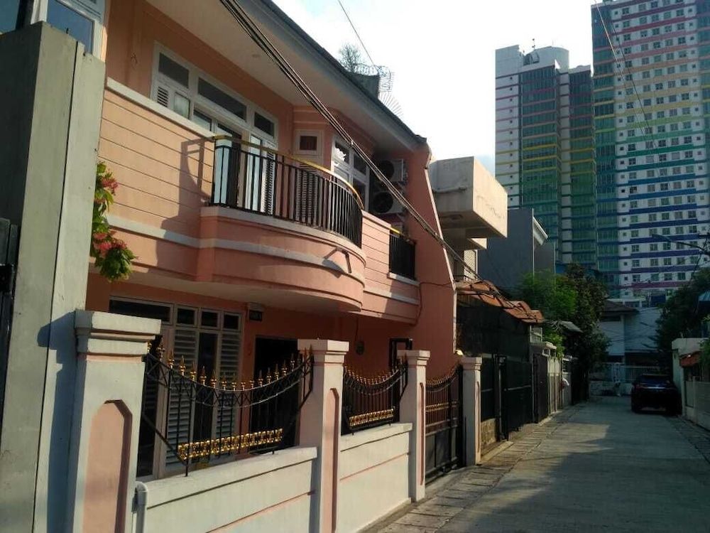 undefined Katalia Tomang 5