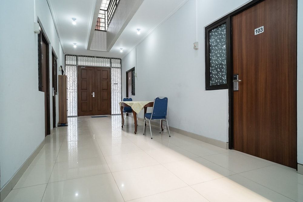 undefined KoolKost near Pasar Baru 4