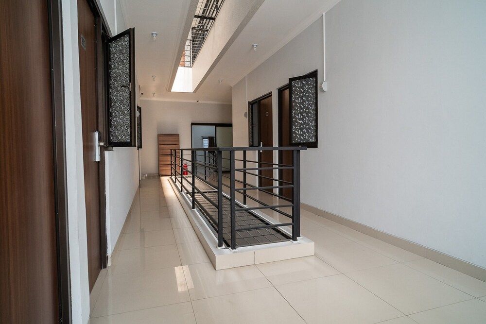 undefined KoolKost near Pasar Baru 5