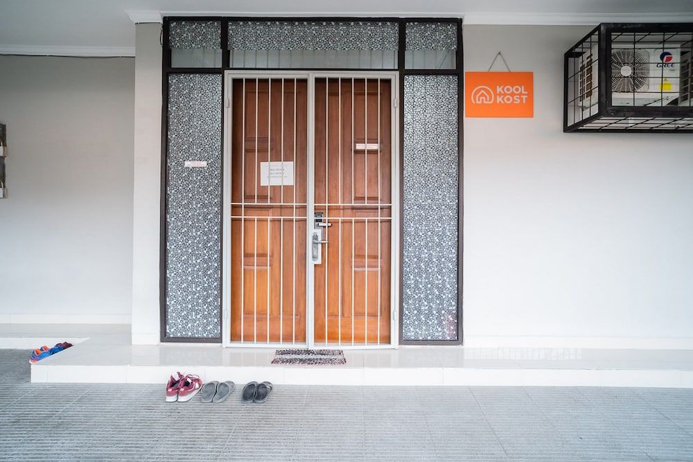 undefined KoolKost near Pasar Baru 3