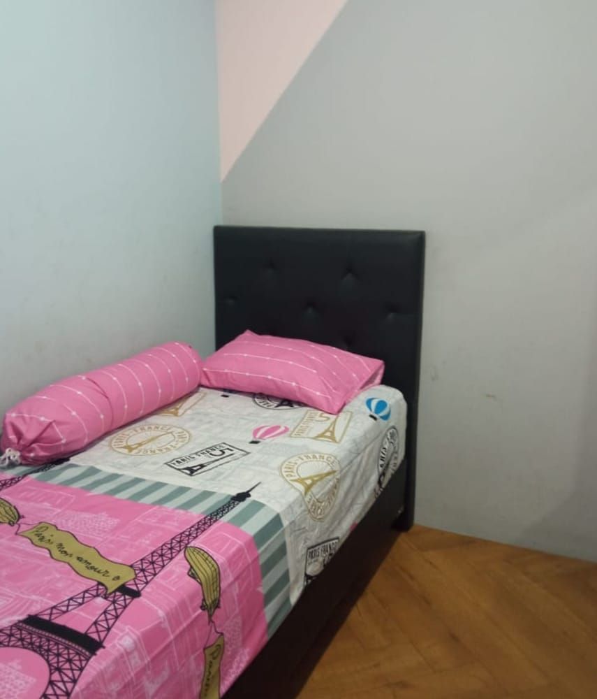 undefined Dea Rooms 9