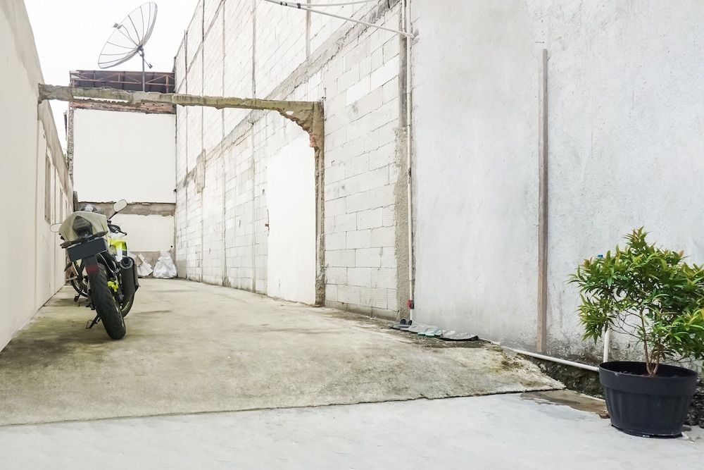 undefined Super OYO 91074 Stariez Senen Syariah 5