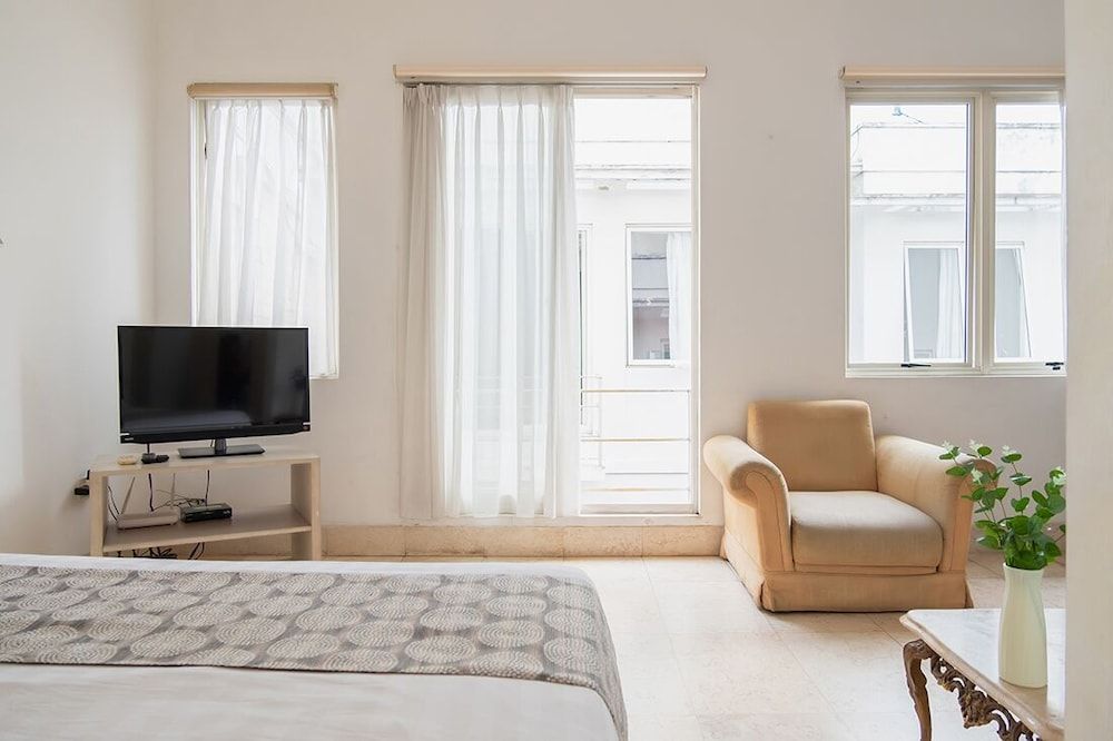 undefined The Unit Residence 6