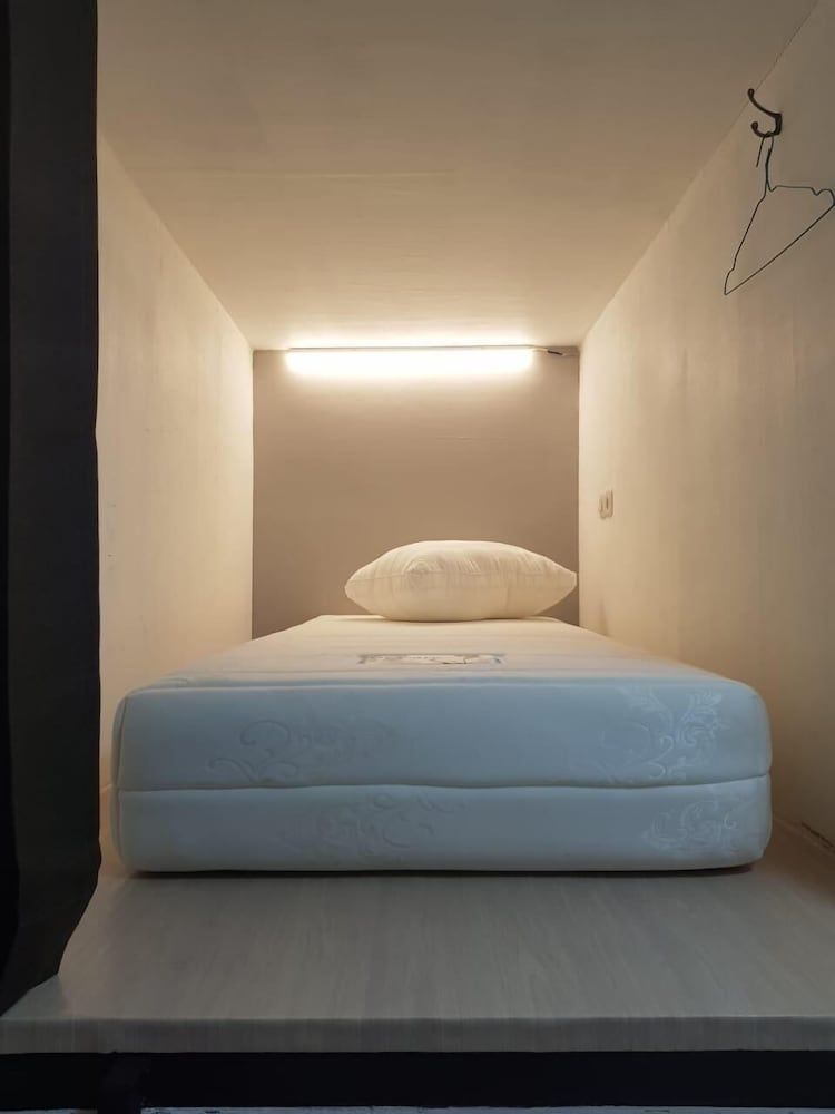 GH Capsule - Hostel Basic Cabin, 1 Twin Bed 5