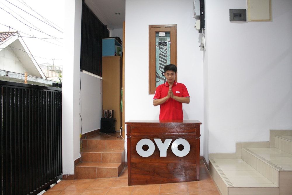 undefined OYO 245 Juana 21 10