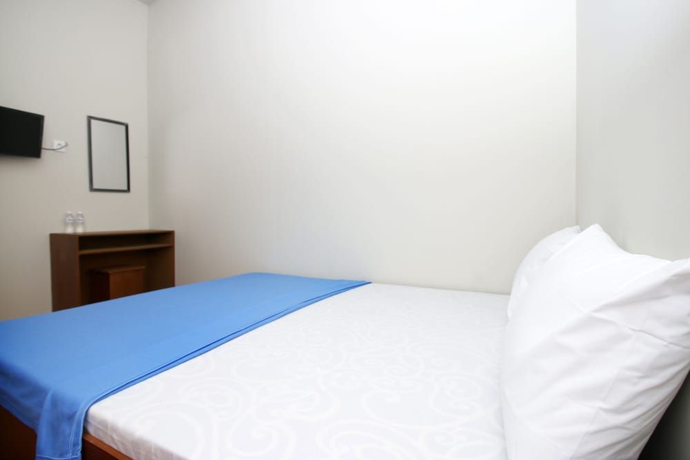 Kamar Keluarga Fatmawati Deluxe Double Room 7
